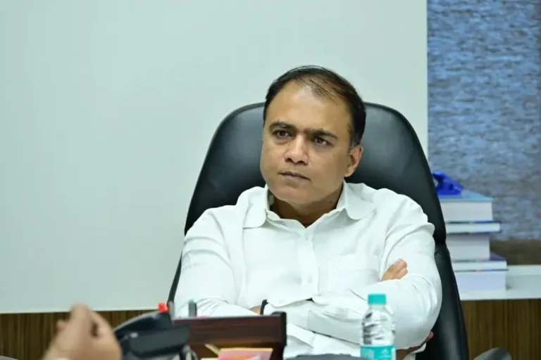 सिंधी विस्थापितांच्या मालकी पट्ट्यांचा प्रश्न सुटणार; पालकमंत्री पंकज भोयर यांचे तातडीने कार्यवाहीचे निर्देश