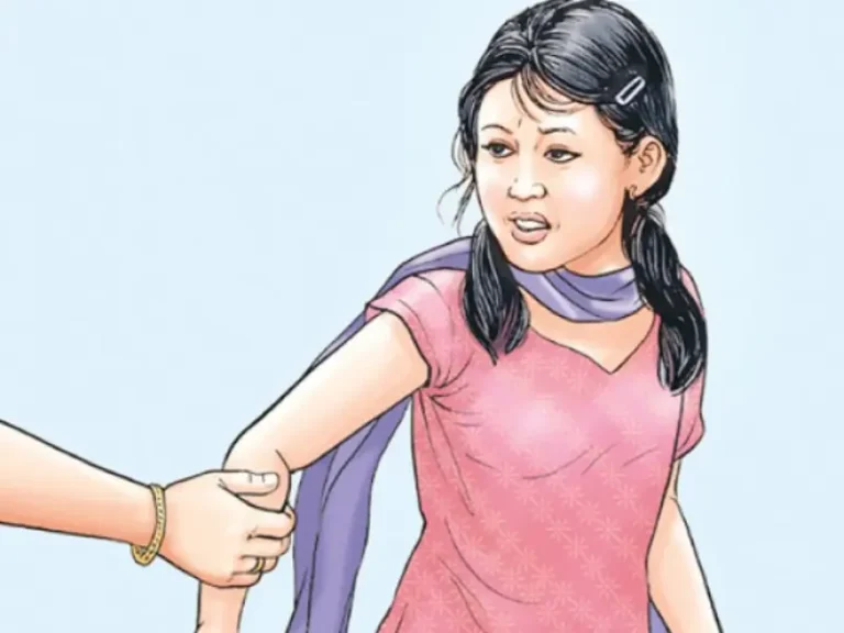 शौचालय गई महिला से की छेड़छाड़