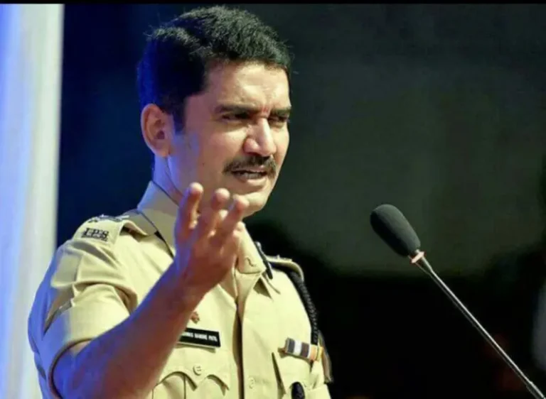 ‘जेन-झी’चा वाढता स्क्रीन टाइम चिंताजनक; मेंदूवर परिणाम होण्याची शक्यता – विश्वास नांगरे पाटील