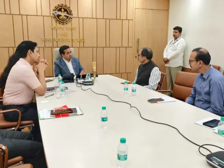 खोल समुद्रातील संपर्कासाठी मच्छिमारांना सॅटेलाईट फोन उपलब्ध करण्यासाठी बीएसएनएलसोबत समन्वय