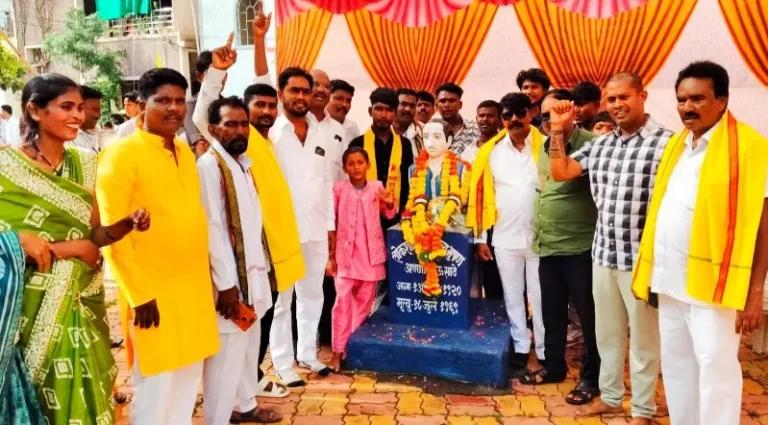 कन्हान येथे लोकशाहीर अण्णाभाऊ साठे यांची १०६ वी जयंती उत्साहात साजरी
