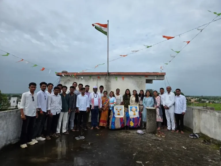 मातोश्री कौशल्याबाई बोगावार महाविद्यालयात उत्साहात स्वातंत्र्य दिन साजरा