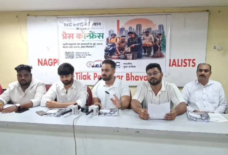 युवक काँग्रेसचा प्रभागातील समस्यांवर लढा; मनपा कर्मचाऱ्यांच्या प्रश्नांकडेही लक्ष