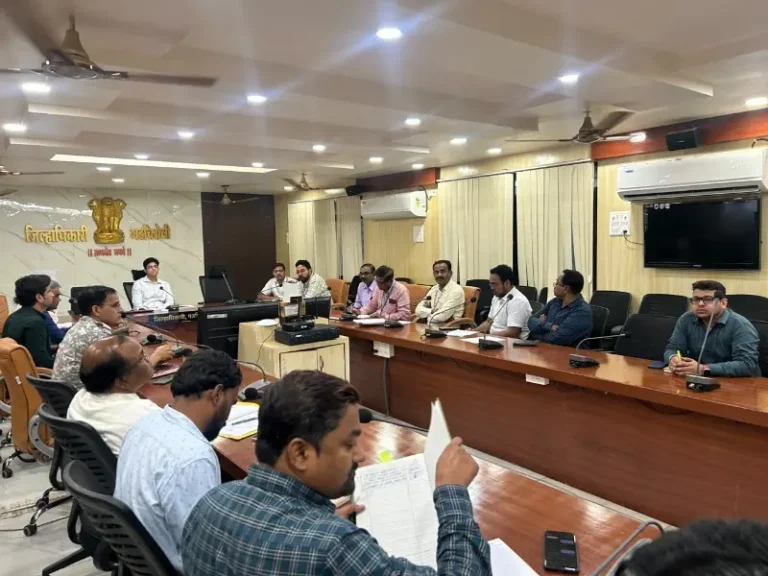 प्रगत काष्ठ प्रक्रिया केंद्रातून महिलांच्या आत्मनिर्भरतेला नवे बळ – जिल्हाधिकारी अविश्यांत पंडा