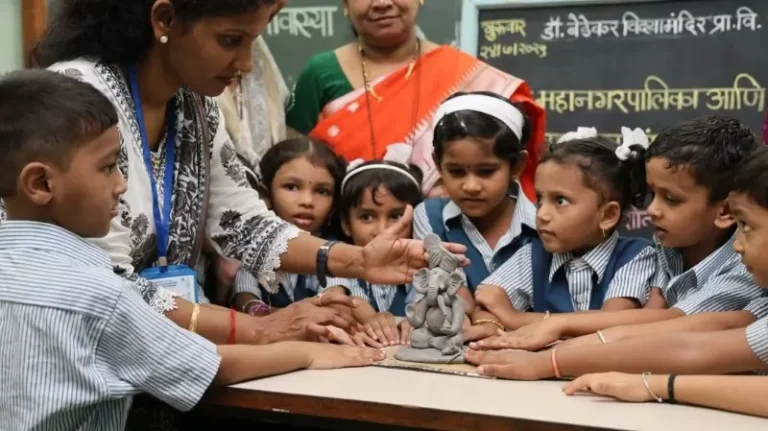 शाडू मिट्टी की गणेश प्रतिमा कार्यशाला 3 को