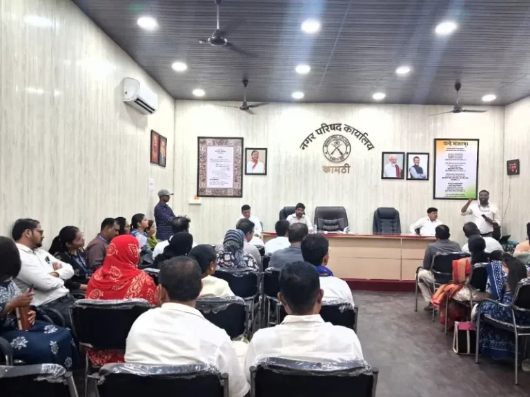 कामठी नगर परिषदेत विशेष मतदार यादी पुनरीक्षणावर सर्वपक्षीय बैठक