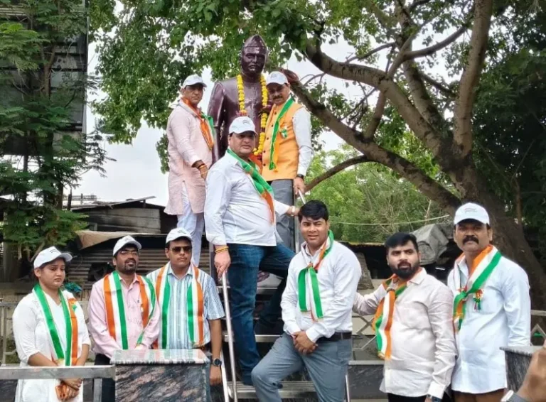 कामठीत तिरंगा यात्रेचा दिमाखदार जल्लोष!