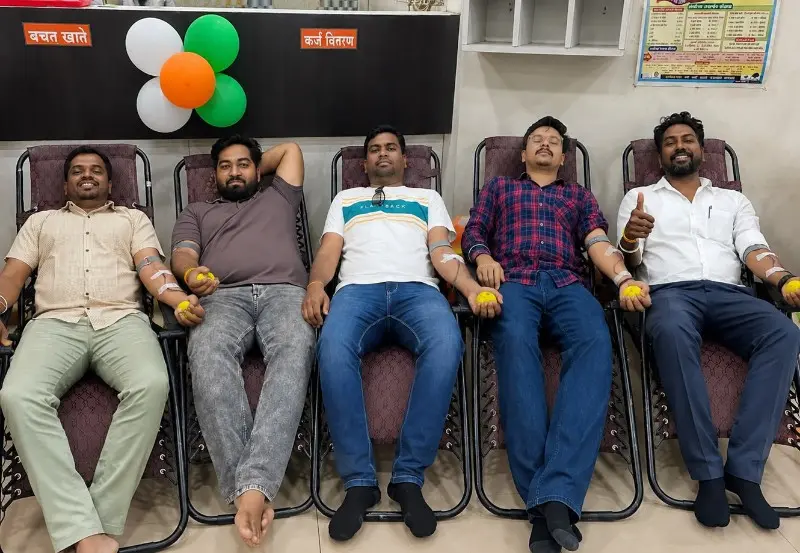 केशव नागरी सहकारी पतसंस्थेत ८०व्या स्वातंत्र्य दिनानिमित्त भव्य रक्तदान शिबिर संपन्न केशव नागरी सहकारी पतसंस्थेत ८०व्या स्वातंत्र्य दिनानिमित्त भव्य रक्तदान शिबिर संपन्न