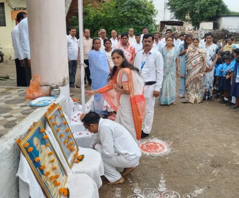 चाचेर येथे 15 ऑगस्ट स्वातंत्र्य दिन मोठ्या उत्साहात साजरा