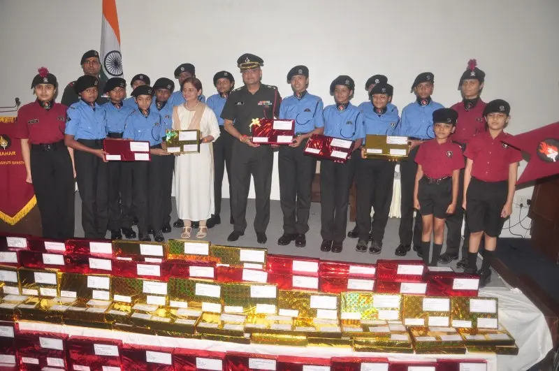 RAKHI_copy_800x531