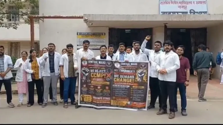 मेडिकल-मेयो के रेजिडेंट डॉक्टरों की हड़ताल