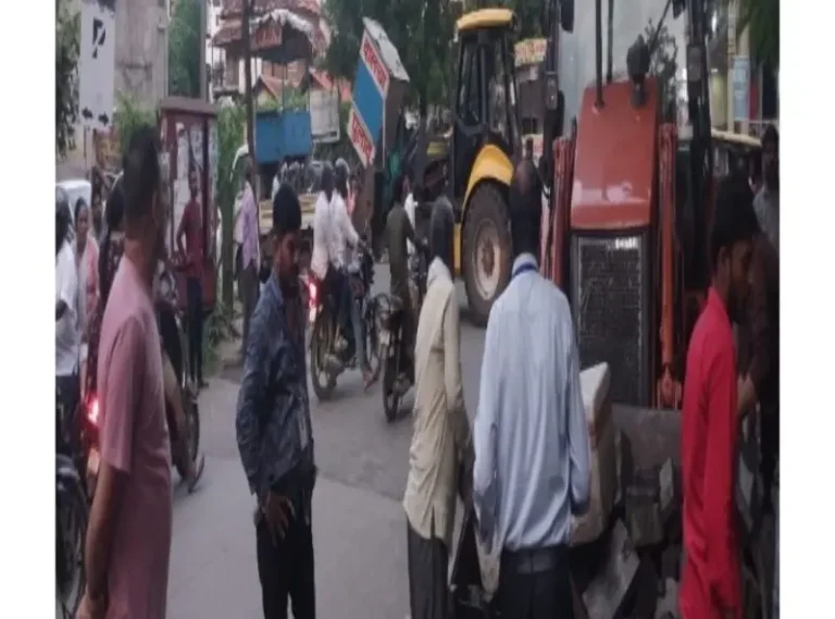 धंतोली-वीसीए क्षेत्र में अतिक्रमण पर कार्रवाई
