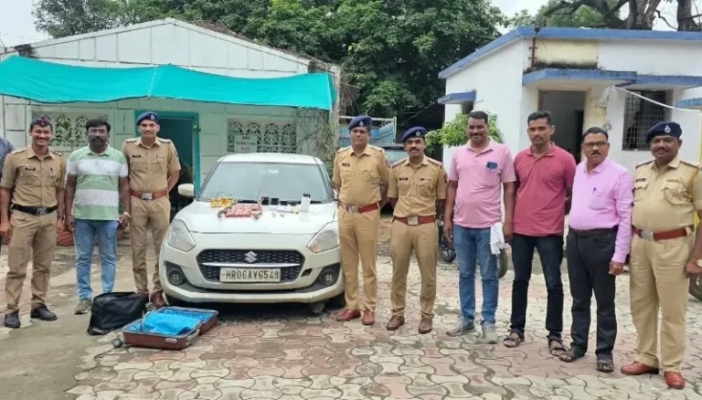 नकली नोटों के साथ वन्यजीव अंग और अफीम भी बरामद