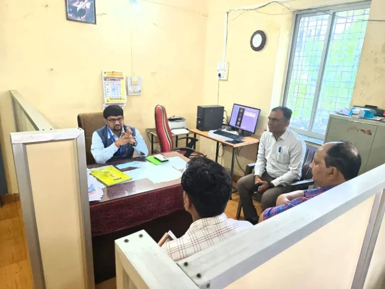 थकबाकी वसुलीसाठी महावितरणचे वरिष्ठ अधिकारी ‘फिल्ड’वर; अखंडीत वीजेसाठी ग्राहकांचे सहकार्य अपेक्षित!