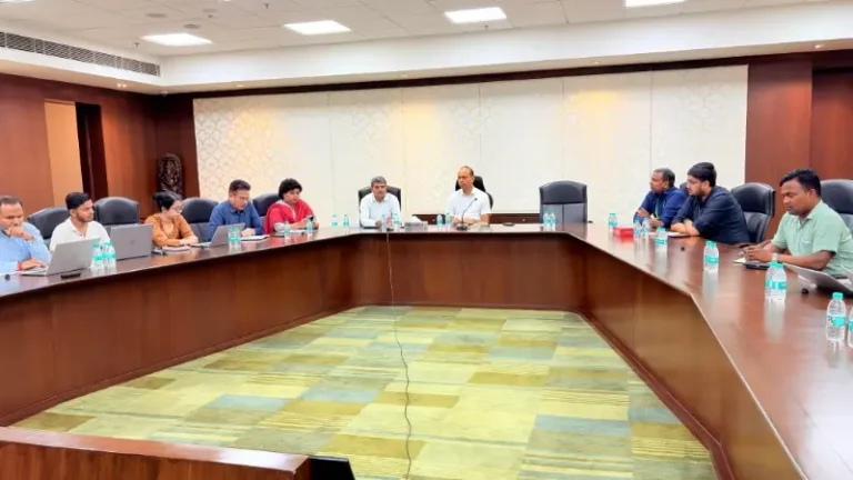 पीएम ई-बस सेवा योजनेच्या अंमलबजावणीला गती देण्याचे निर्देश
