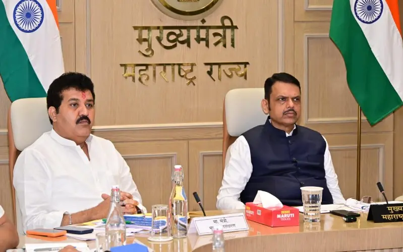 मागील पाच वर्षांत टँकरद्वारे पाणीपुरवठा झालेल्या गावांना जलयुक्त शिवार ३.० मध्ये प्राधान्य मिळणार -मुख्यमंत्री देवेंद्र फडणवीस मागील पाच वर्षांत टँकरद्वारे पाणीपुरवठा झालेल्या गावांना जलयुक्त शिवार ३.० मध्ये प्राधान्य मिळणार -मुख्यमंत्री देवेंद्र फडणवीस