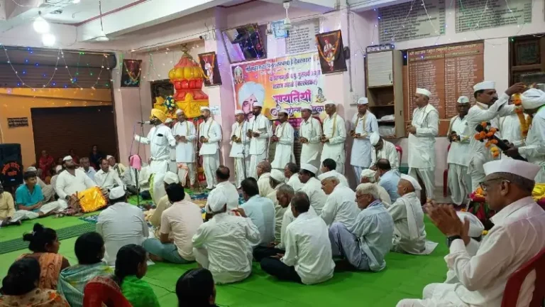 अमृत महाराजांचा २२ वा पुण्यतिथी महोत्सव नरखेडमध्ये सुरू