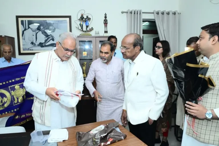 अनिल कुमार जाधव यांना MLC देण्याची मागणी