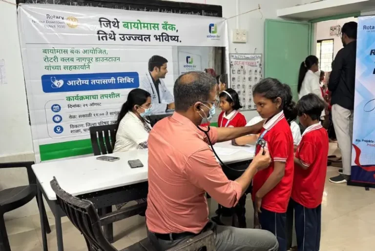 चाचेर येथे बायोमास बँक आणि रोटरी क्लब यांच्या संयुक्त विद्यमाने भव्य सर्वसाधारण आरोग्य तपासणी शिबिर संपन्न; २२८ ग्रामस्थांनी घेतला लाभ