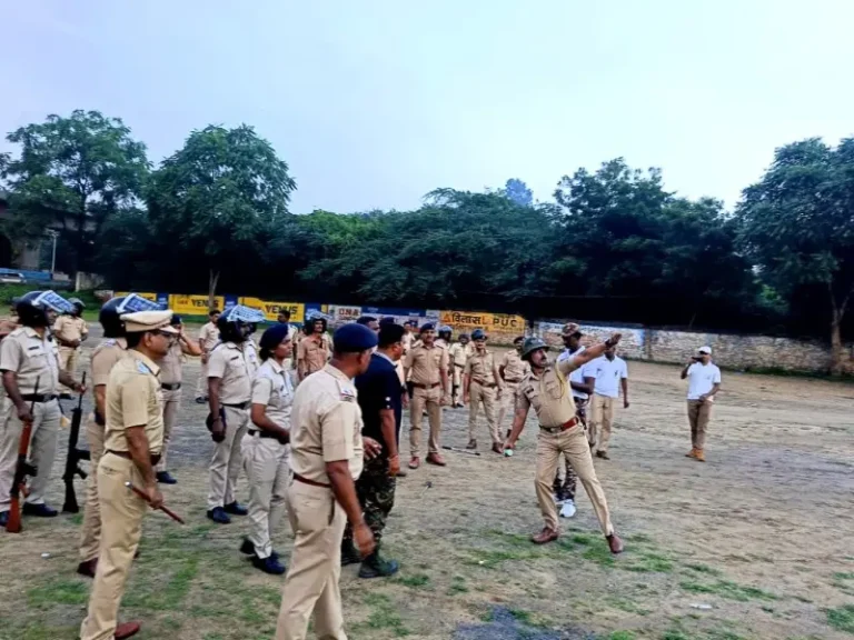 गणेशोत्सवाच्या पार्श्वभूमीवर कामठी पोलिसांची दंगा नियंत्रणाची रंगीत तालीम