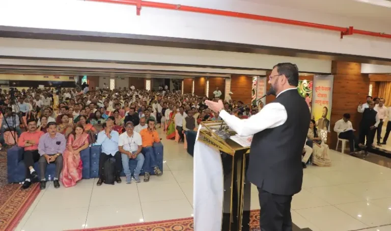 शिक्षकांच्या प्रश्नांसाठी सातत्याने प्रयत्नशील – सुधाकर अडबाले
