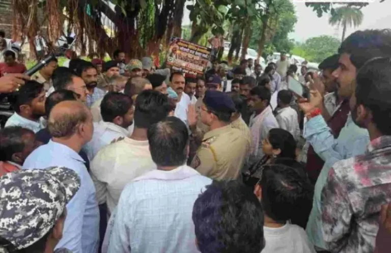 थर्ड आउटर रिंग रोड की जमीन मापने का जोरदार विरोध