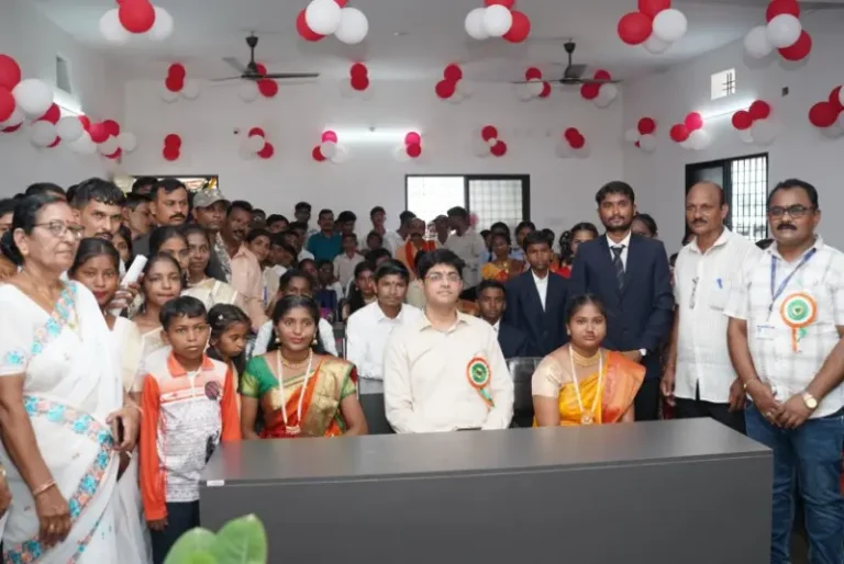 लोकसहभागातून उभारलेली पळसगावची अभ्यासिका प्रेरणादायी – जिल्हाधिकारी अविश्यांत पंडा