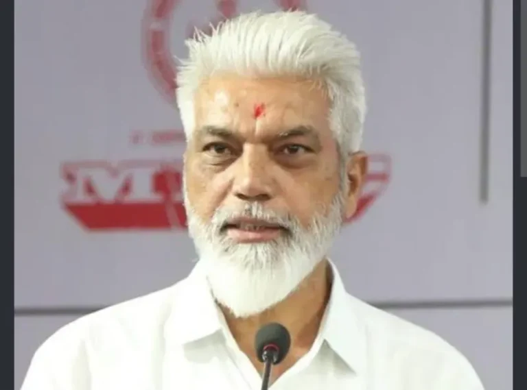 शालेय शिक्षण मंत्री दादाजी भुसे यांचा गडचिरोली जिल्हा दौरा