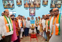 ‘सेवा परमो धर्मः’ हा मूलमंत्र केंद्रस्थानी ठेवून मोदी सरकारच्या लोककल्याणकारी योजना समाजात पोहोचवा