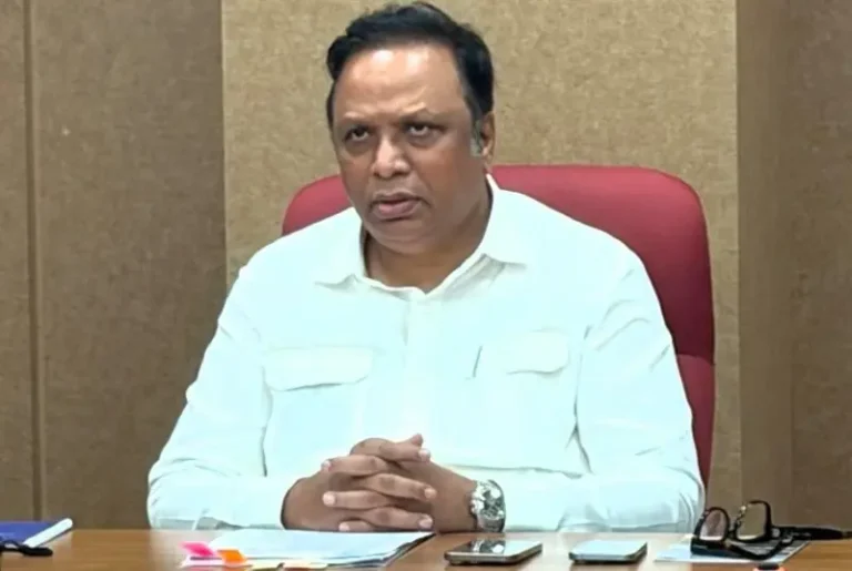 वंचित २५ हजार झोपडीधारकांना अभय योजनेचा लाभ