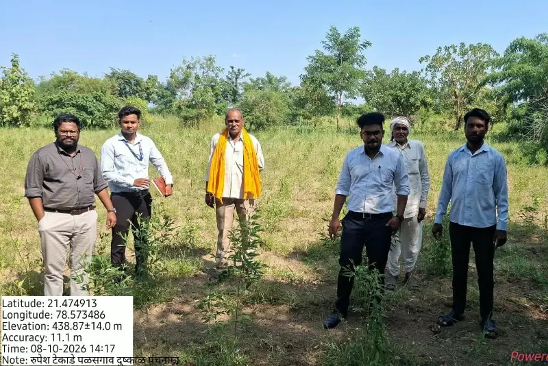 सारडी क्षेत्र में सूखे की स्थिति का अधिकारियों ने लिया जायजा….. गट विकास अधिकारी अक्षय भगत और तालुका कृषि अधिकारी के. डी. कोली ने खेतों में पहुंचकर फसलों की स्थिति का किया निरीक्षण सारडी क्षेत्र में सूखे की स्थिति का अधिकारियों ने लिया जायजा….. गट विकास अधिकारी अक्षय भगत और तालुका कृषि अधिकारी के. डी. कोली ने खेतों में पहुंचकर फसलों की स्थिति का किया निरीक्षण