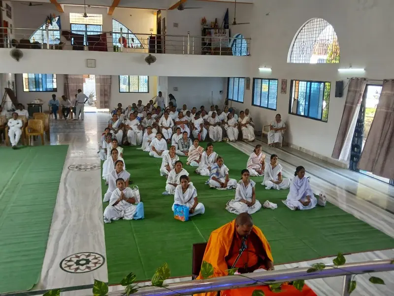 बुद्धिस्ट वेल्फेअर सोसायटी, कन्हान येथे वर्षावास समापन समारंभ उत्साहात संपन्न बुद्धिस्ट वेल्फेअर सोसायटी, कन्हान येथे वर्षावास समापन समारंभ उत्साहात संपन्न