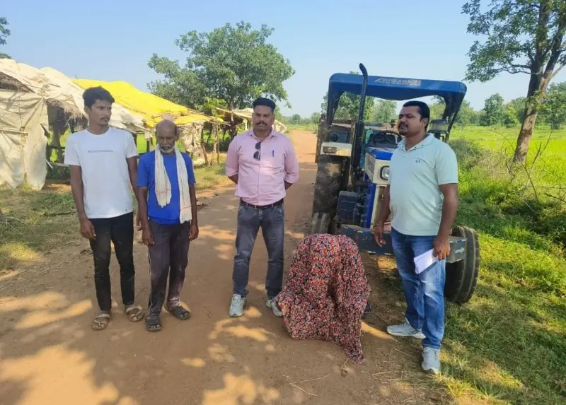 तुमसर पोलिसांची अवैध रेती वाहतुकीवर मोठी कारवाई; ६ लाख ५६ हजारांचा मुद्देमाल जप्त तुमसर पोलिसांची अवैध रेती वाहतुकीवर मोठी कारवाई; ६ लाख ५६ हजारांचा मुद्देमाल जप्त