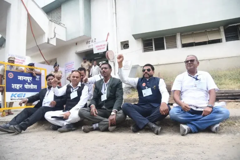 मतगणना पर सवाल, उम्मीदवारों का हंगामा