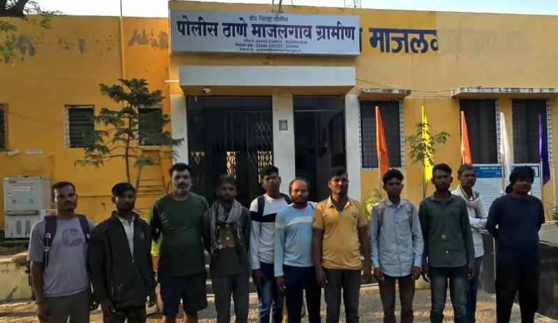बीड में फंसे नागपुर के 10 गन्ना मजदूरों की सुरक्षित वापसी बीड में फंसे नागपुर के 10 गन्ना मजदूरों की सुरक्षित वापसी