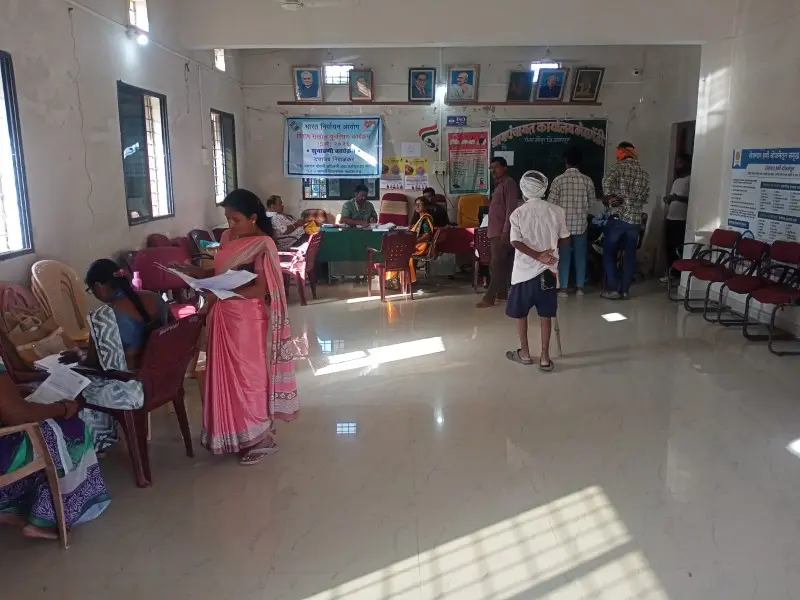 कोदामेंढी येथे आज विशेष सखोल पुनरिक्षण (SIR) नोटीसवर अंतिम सुनावणी कोदामेंढी येथे आज विशेष सखोल पुनरिक्षण (SIR) नोटीसवर अंतिम सुनावणी