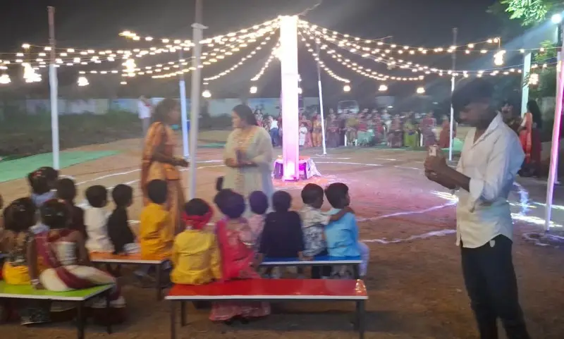 एलिट पब्लिक स्कूल चाचेर येथे गरबा महोत्सव उत्साहात साजरा एलिट पब्लिक स्कूल चाचेर येथे गरबा महोत्सव उत्साहात साजरा