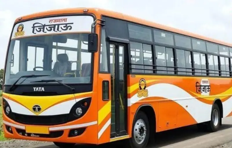 आमदार राजु तोडसाम यांच्या प्रयत्नाने पांढरकवडा आगारात ५ नव्या “जिजाऊ” बस दाखल आमदार राजु तोडसाम यांच्या प्रयत्नाने पांढरकवडा आगारात ५ नव्या “जिजाऊ” बस दाखल