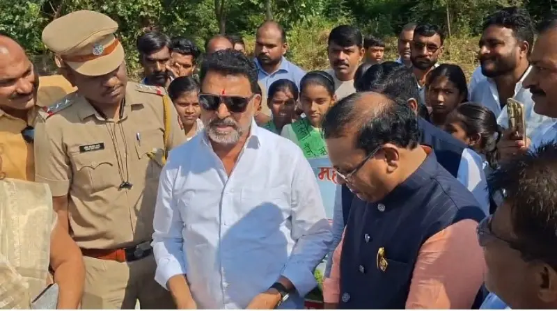 बेल्यात होणार विदर्भाची पहिली सह्याद्री देवराई बेल्यात होणार विदर्भाची पहिली सह्याद्री देवराई