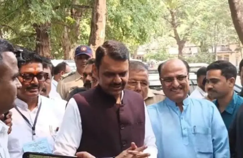 जरांगे की ऑडियो क्लिप से सियासी भूचाल जरांगे की ऑडियो क्लिप से सियासी भूचाल