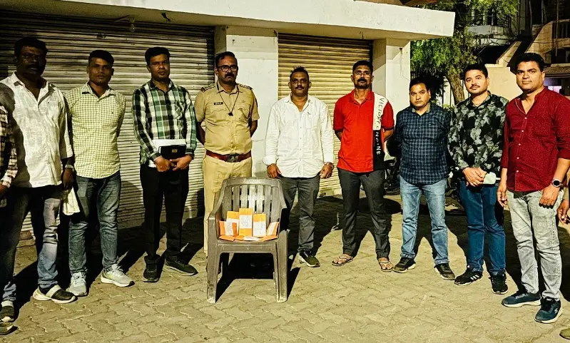 47.62 ग्राम एमडी ड्रग्स के साथ 4 आरोपी गिरफ्तार 47.62 ग्राम एमडी ड्रग्स के साथ 4 आरोपी गिरफ्तार