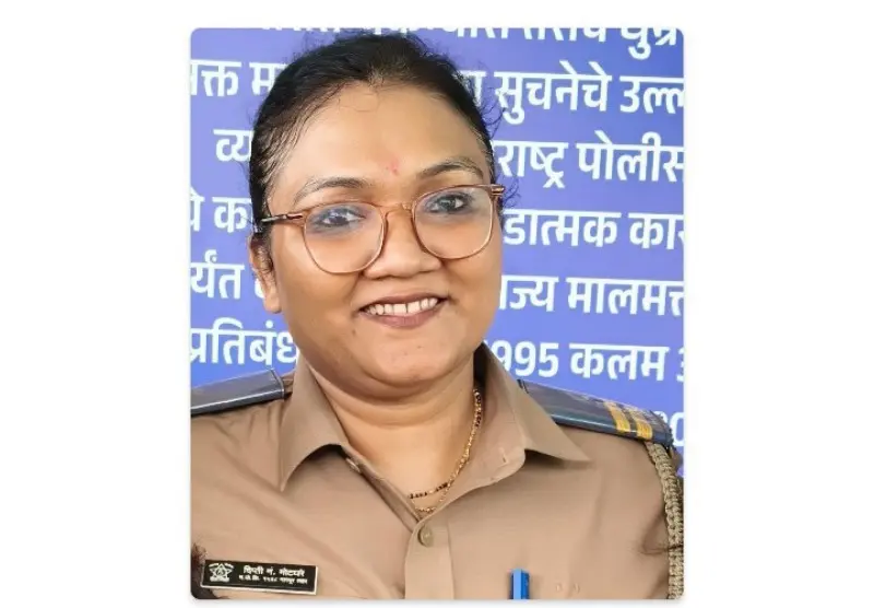 १२ दिवसांच्या बाळाच्या आईचा संसार तुटण्यापासून पोलिसांनी वाचवला ! १२ दिवसांच्या बाळाच्या आईचा संसार तुटण्यापासून पोलिसांनी वाचवला !