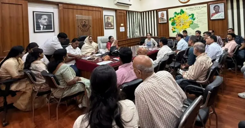 पिण्याच्या पाण्याचा गैरवापर करणाऱ्यांवर कठोर कारवाई पिण्याच्या पाण्याचा गैरवापर करणाऱ्यांवर कठोर कारवाई