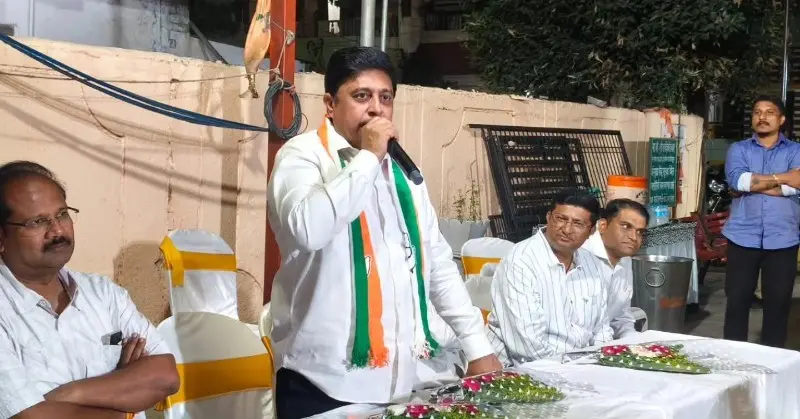 रोजगार, शिक्षण क्षेत्राचे बळकटीकरणासाठी पुन्हा संधी द्या – अभिजित वंजारी रोजगार, शिक्षण क्षेत्राचे बळकटीकरणासाठी पुन्हा संधी द्या – अभिजित वंजारी