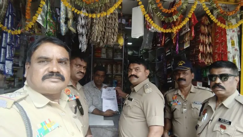 मनपाच्या एनडीएस पथकाकडून 136 किलो प्लास्टिक जप्त मनपाच्या एनडीएस पथकाकडून 136 किलो प्लास्टिक जप्त