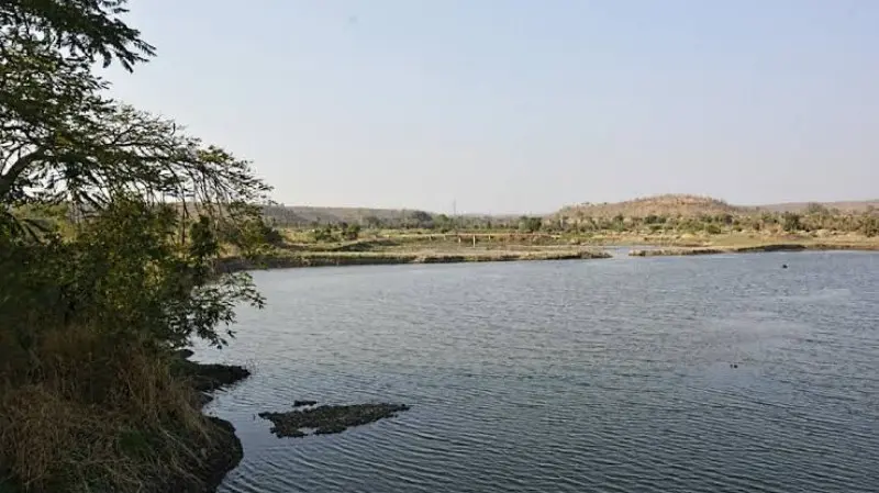 विशेष लेख…. जलसंधारण म्हणजे जलसुरक्षा विशेष लेख…. जलसंधारण म्हणजे जलसुरक्षा